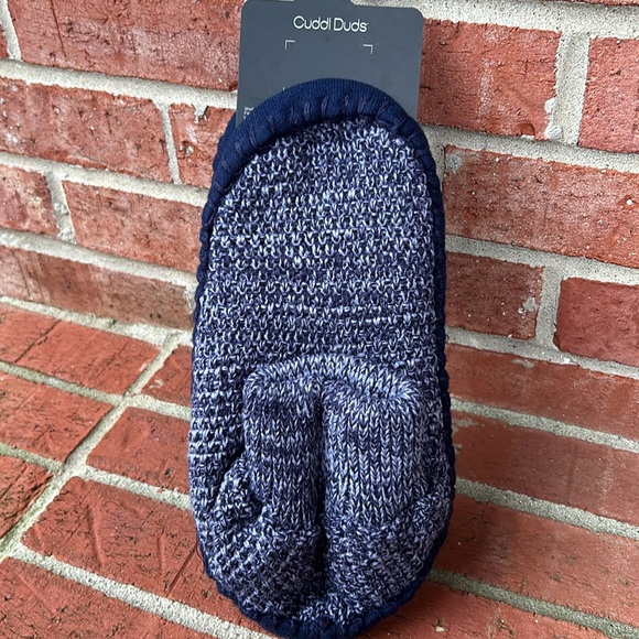 Cuddl Duds Navy Cable Knit/Faux Fur Stretch Slipper Socks - Picture 4 of 8